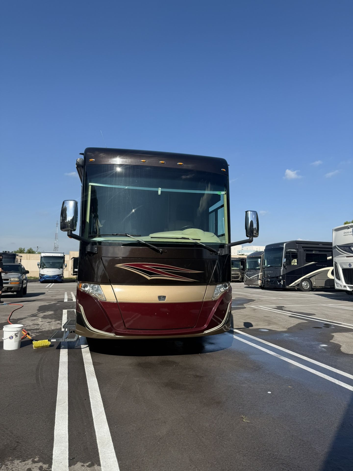 2020 Tiffin Allegro red