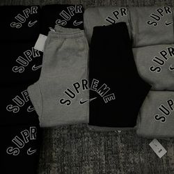 Supreme x Nike Artic Sweatpants //SEND ME OFFERS