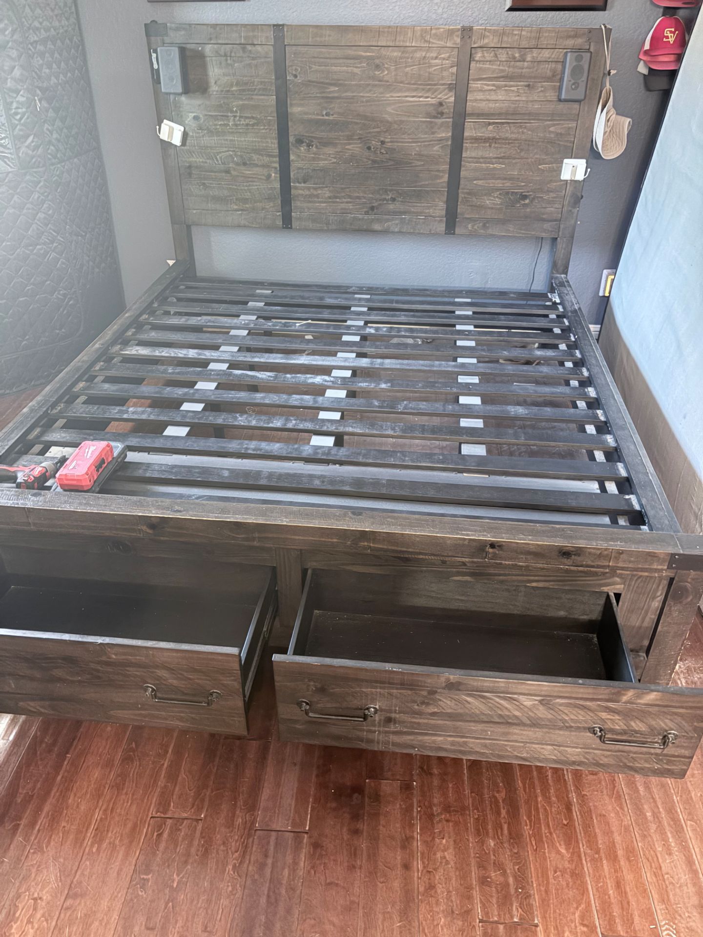 Cal King Bed