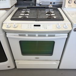 Used Whirlpool Range 30” Gas  / 3 Months Warranty 