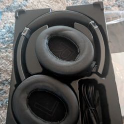 New Soundcode Anker Life 20 Headphones $40obo 