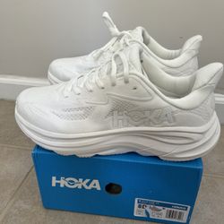 Hoka Clifton 10 NEW