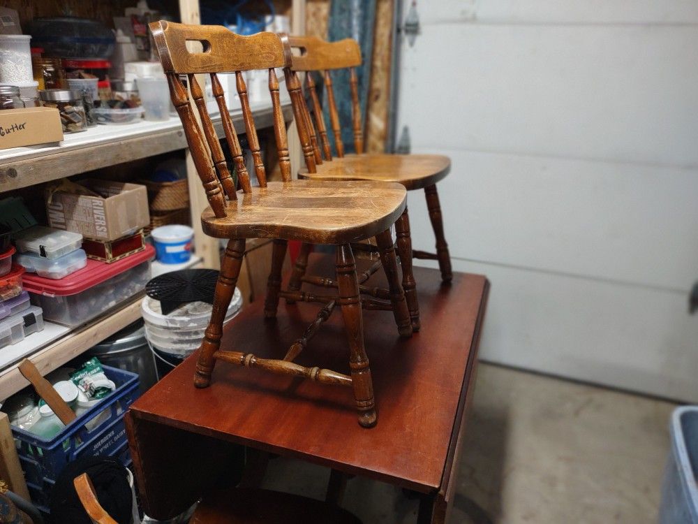 Drop Leaf Table And Chairs