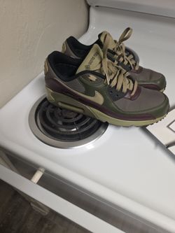 Nike Air Max 90s "gortex" size 8.5