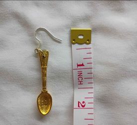 Trinket Tiny Spoon Earring (One. Singular).