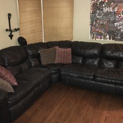 Leather Sectional With Pull Out Bed And 2 Recliners Built In 