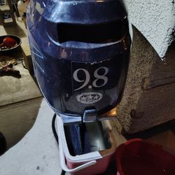 Outboard Motor 