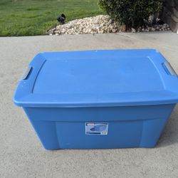 Sterilite Extra Large Container With Lids