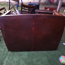 Wood Table With 2 Extension And 8 Chairs 