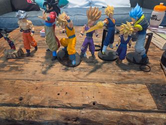 Dragon Ball Z Action Figure Collection Lot