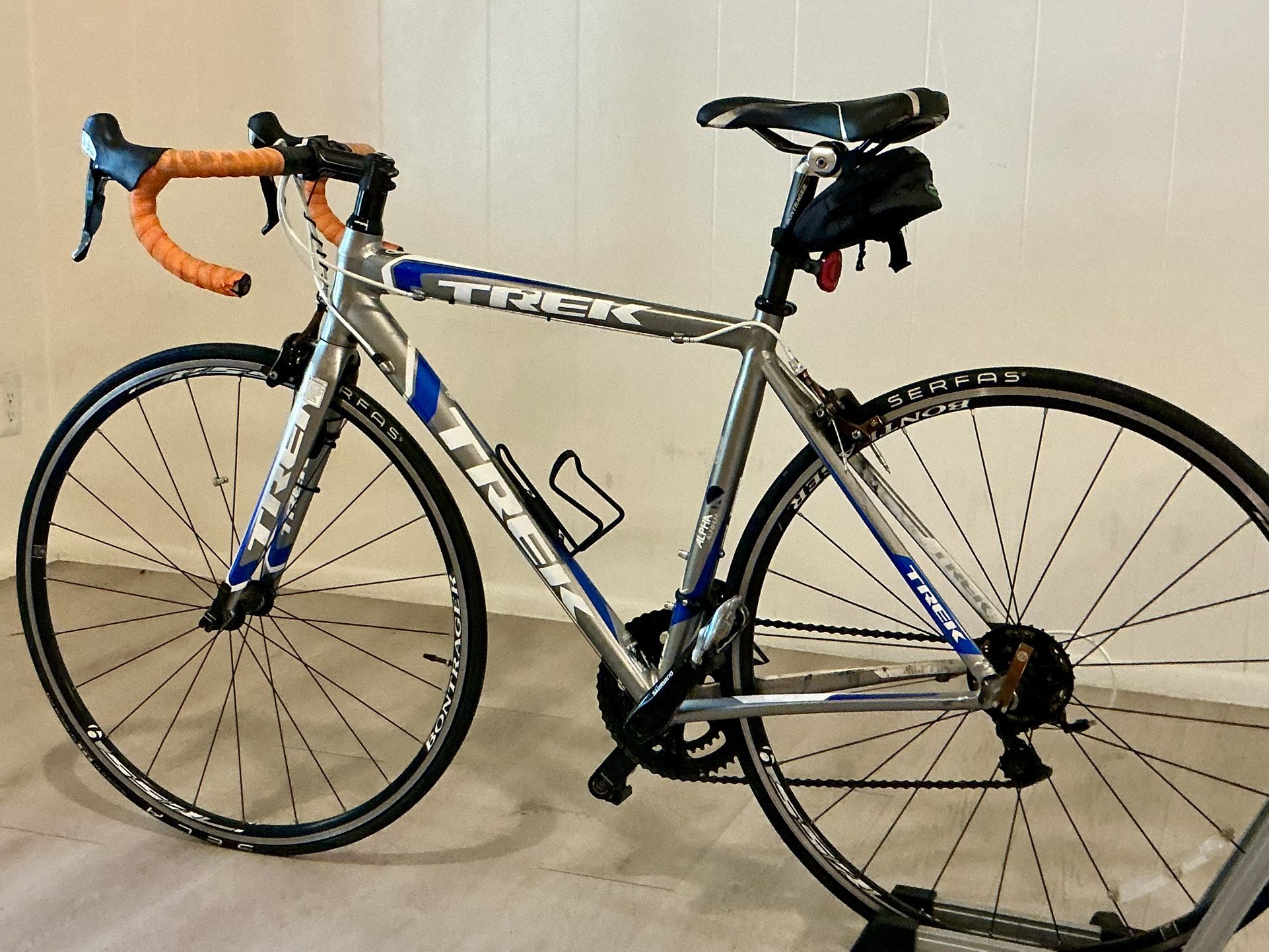 52cm, Gorgeous High-end Trek Road (105 groupset) ~4’10”-5’9” - [LOADED]