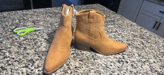 Womens boots