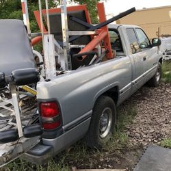 1998 Dodger Ram 1500 Low miles 91K runs great