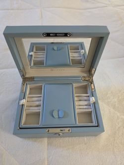 Light blue jewelry box