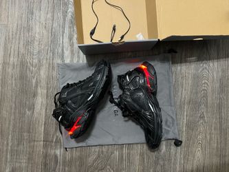 Balenciaga runner led