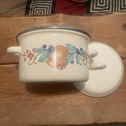 Vintage Cooking Pots 