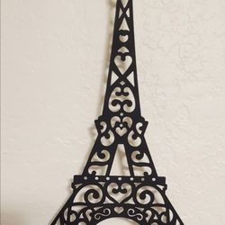 Brand New Beautiful Jewerly Display Great For Necklaces And Bracelets And More ( Never Used). 