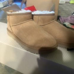 Ugg 