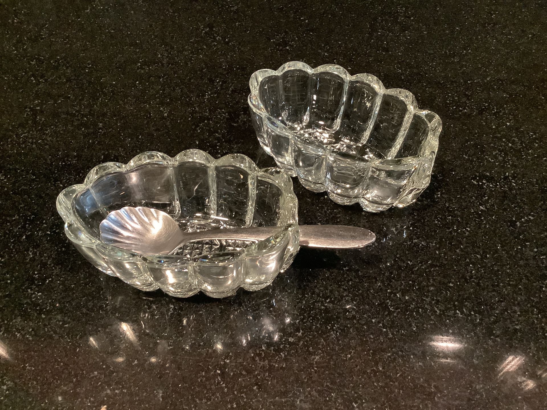 Princess House Vintage Spoon Holder with spoon- Slot Ribbed Thick Clear Glass 2