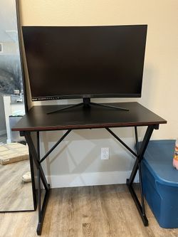 Gaming Desk/table
