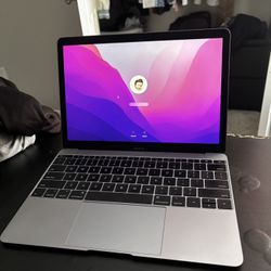 MacBook 2017
