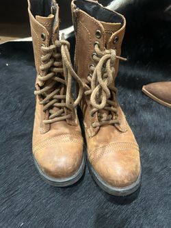 Light brown boots
