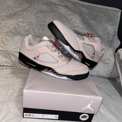 Air Jordan 5 Retro Low 