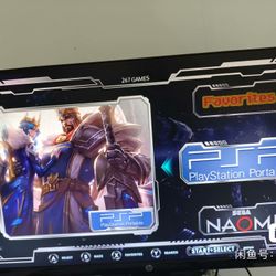 The American version of the game console is almost brand new. With two controllers, you can play it by plugging in the TV. Thousands of classic games,