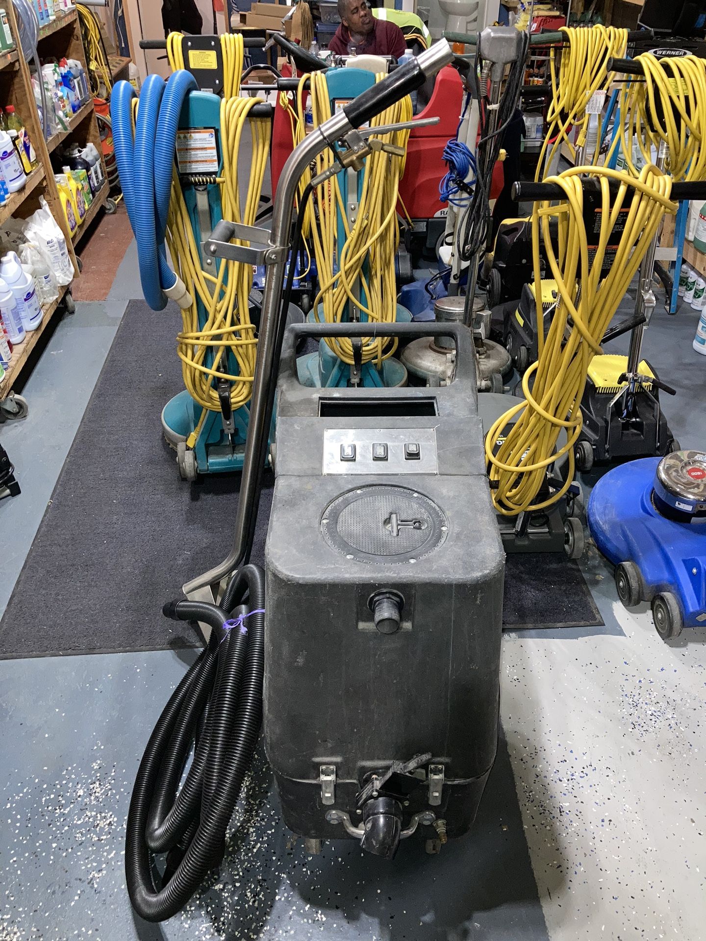 Carpet Cleaner machine