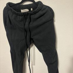 essentials sweatpants 