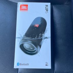Jbl flip 5 bluetooth speaker- brand new