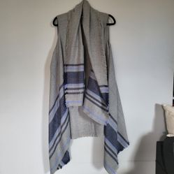 Aerie Soft Shawl Vest Fringe Callar One Size