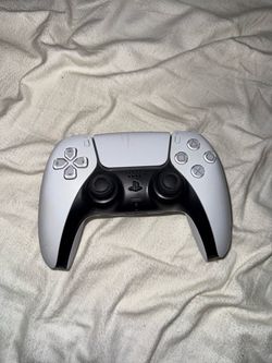 PS5 controller