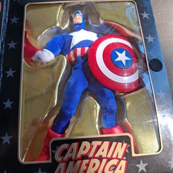 CAPTAIN AMERICA NEVER OPENED