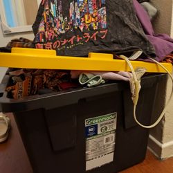 27 Gallon Tub Of Clothes 