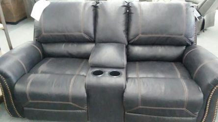 Power Loveseat Recliner (contact info removed)