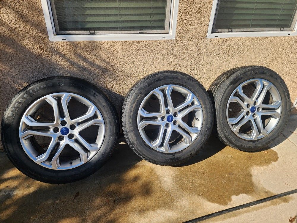 Tires For Ford Edgenull
