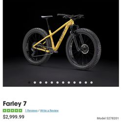 Farley 7 Trek Bike 