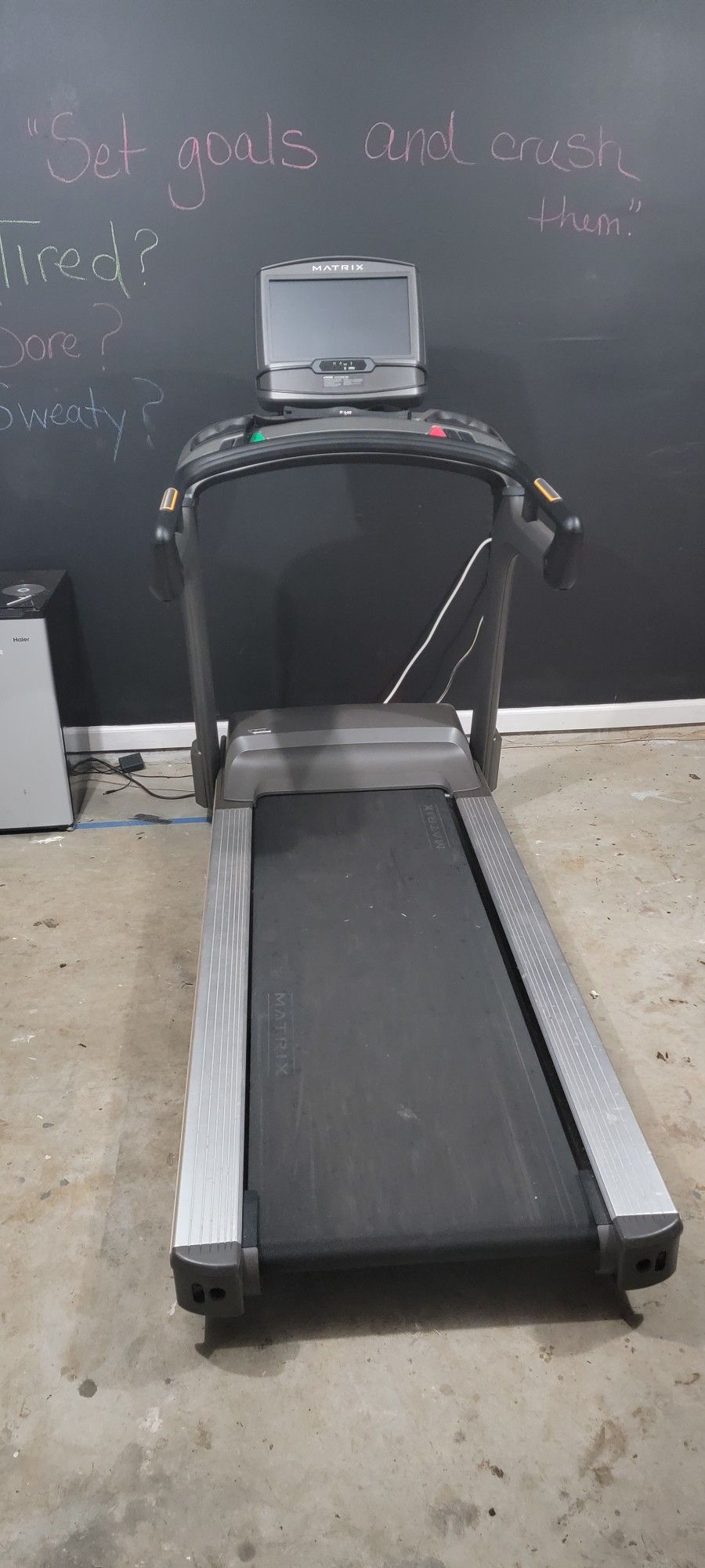 Treadmill Matrix XIR T75