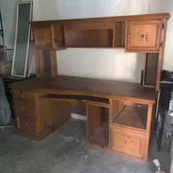 Hardwood Desk With Desk Hutch