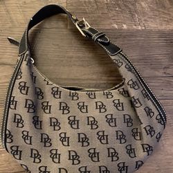 Dooney and Bourke Small Purse 