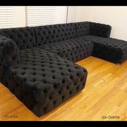 Modern Chesterfield Sectional Sofa in Dark Grey Velvet – Style and Comfort Financing Available with 0 Downpayment and No Interest for 36 Months