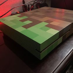 Xbox One S Limited Edition Minecraft (Discontinued)