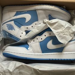 Air Jordan 1 MID SE