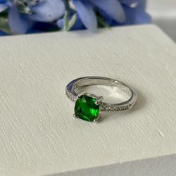 Green Sterling Silver Ring, Size 8