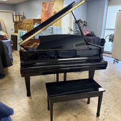 Kawai Baby Grand Piano 