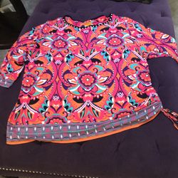 Ladies top size 3X