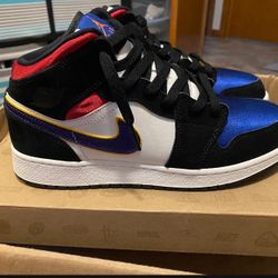 Jordan 1 Mid Lakers Size 7