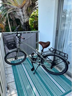 7D Townie Beach Cruiser Bike