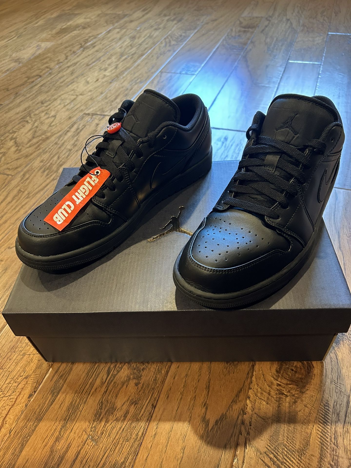 Air Jordan 1 Low- Triple Black 12.5